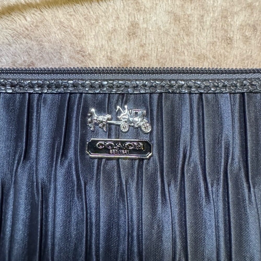 Coach Dark Grey Clutch Bag - Picture 2 of 6